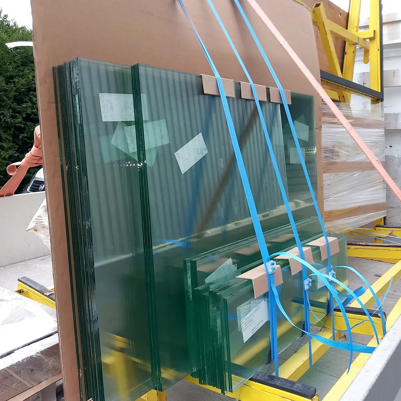 Transport de vitrages sur chevalet verrier